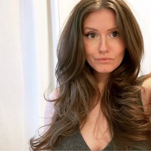 Meet your Posher, Mel ✨